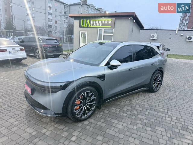 Серый Zeekr 7X, объемом двигателя 0 л и пробегом 3 тыс. км за 44900 $, фото 3 на Automoto.ua