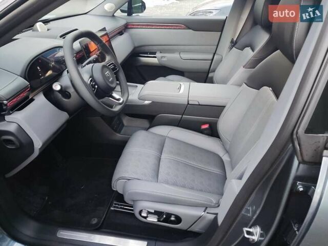 Серый Zeekr 7X, объемом двигателя 0 л и пробегом 1 тыс. км за 38595 $, фото 6 на Automoto.ua
