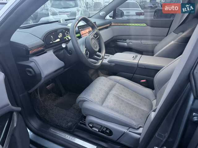 Серый Zeekr 7X, объемом двигателя 0 л и пробегом 3 тыс. км за 44900 $, фото 30 на Automoto.ua