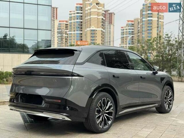 Сірий Zeekr 7X, об'ємом двигуна 0 л та пробігом 1 тис. км за 39999 $, фото 3 на Automoto.ua