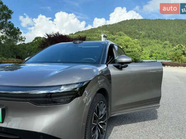 Сірий Zeekr 7X, об'ємом двигуна 0 л та пробігом 1 тис. км за 38499 $, фото 4 на Automoto.ua
