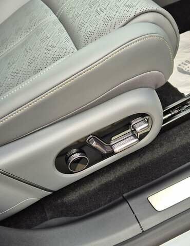 Сірий Zeekr 7X, об'ємом двигуна 0 л та пробігом 1 тис. км за 46500 $, фото 39 на Automoto.ua