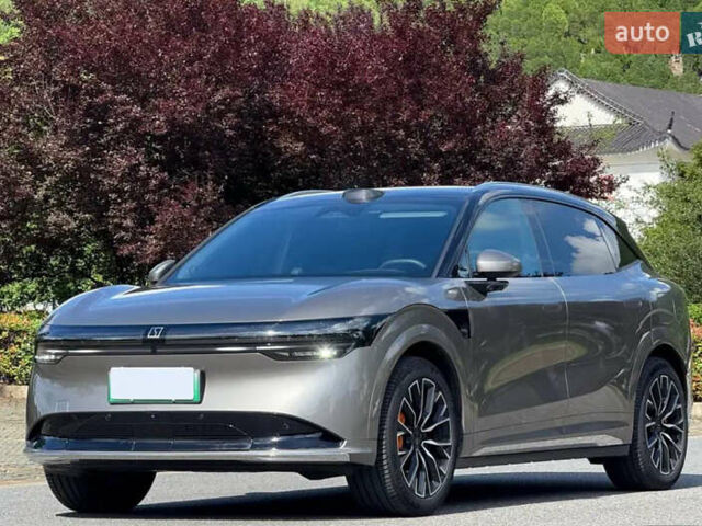Сірий Zeekr 7X, об'ємом двигуна 0 л та пробігом 1 тис. км за 38499 $, фото 1 на Automoto.ua