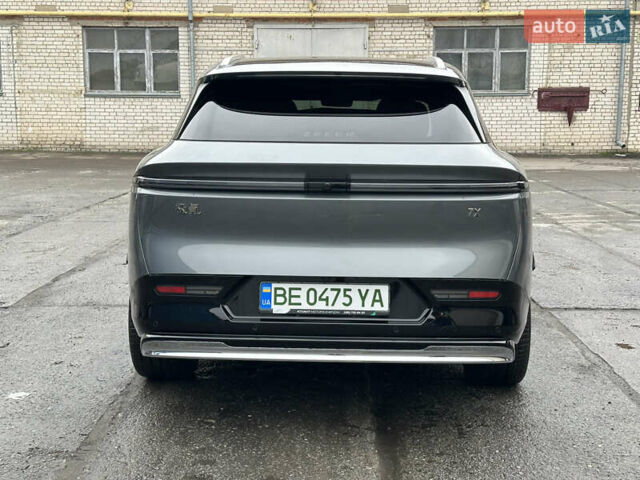 Серый Zeekr 7X, объемом двигателя 0 л и пробегом 2 тыс. км за 46300 $, фото 6 на Automoto.ua