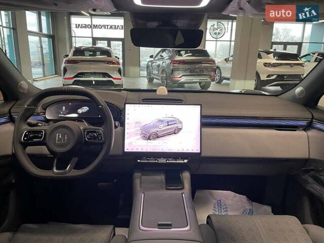 Серый Zeekr 7X, объемом двигателя 0 л и пробегом 1 тыс. км за 40900 $, фото 17 на Automoto.ua