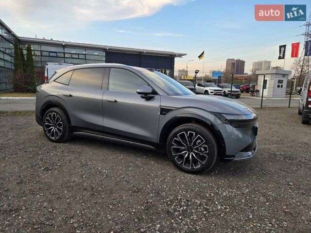 Серый Zeekr 7X, объемом двигателя 0 л и пробегом 1 тыс. км за 40888 $, фото 8 на Automoto.ua