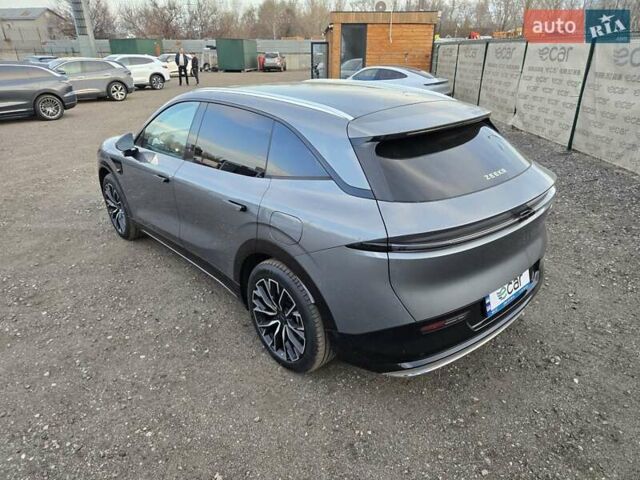 Серый Zeekr 7X, объемом двигателя 0 л и пробегом 1 тыс. км за 40888 $, фото 21 на Automoto.ua