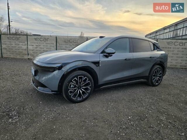 Серый Zeekr 7X, объемом двигателя 0 л и пробегом 1 тыс. км за 40888 $, фото 25 на Automoto.ua