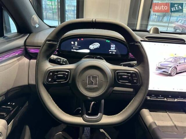Серый Zeekr 7X, объемом двигателя 0 л и пробегом 1 тыс. км за 39500 $, фото 18 на Automoto.ua