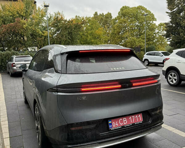 Серый Zeekr 7X, объемом двигателя 0 л и пробегом 1 тыс. км за 52000 $, фото 6 на Automoto.ua