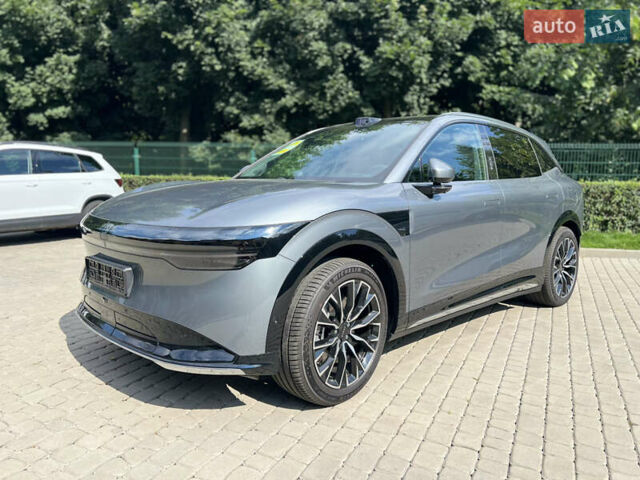 Серый Zeekr 7X, объемом двигателя 0 л и пробегом 1 тыс. км за 41900 $, фото 3 на Automoto.ua