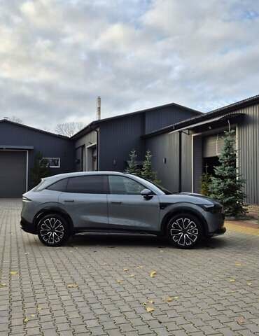 Сірий Zeekr 7X, об'ємом двигуна 0 л та пробігом 1 тис. км за 46500 $, фото 22 на Automoto.ua