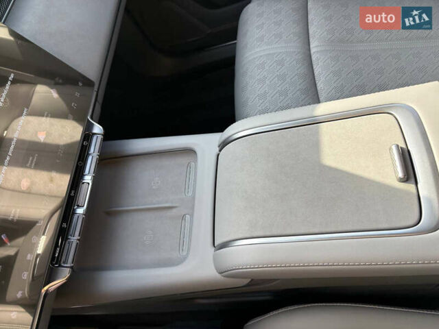 Сірий Zeekr 7X, об'ємом двигуна 0 л та пробігом 1 тис. км за 41900 $, фото 25 на Automoto.ua