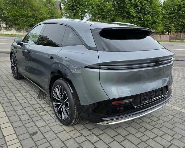 Сірий Zeekr 7X, об'ємом двигуна 0 л та пробігом 1 тис. км за 43700 $, фото 3 на Automoto.ua