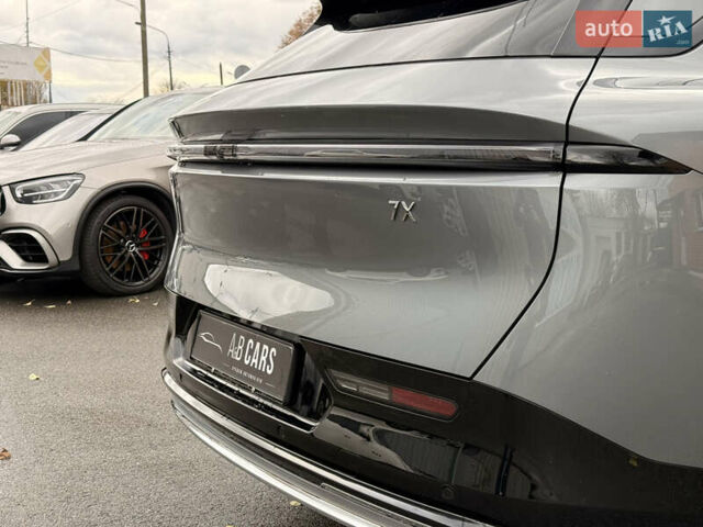 Zeekr 7X 2025 в Киеве на Automoto.ua Серый Zeekr 7X, объемом двигателя 0 л и пробегом 1 тыс. км за 44950 $, фото 30 на Automoto.ua