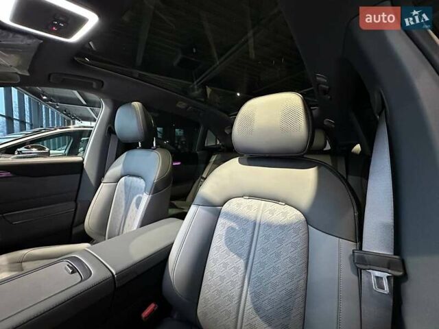 Серый Zeekr 7X, объемом двигателя 0 л и пробегом 1 тыс. км за 39500 $, фото 14 на Automoto.ua