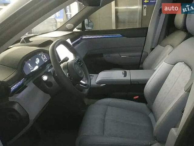 Сірий Zeekr 7X, об'ємом двигуна 0 л та пробігом 1 тис. км за 38500 $, фото 4 на Automoto.ua