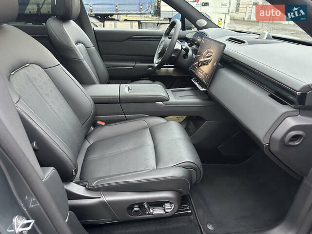 Серый Zeekr 7X, объемом двигателя 0 л и пробегом 2 тыс. км за 46300 $, фото 48 на Automoto.ua