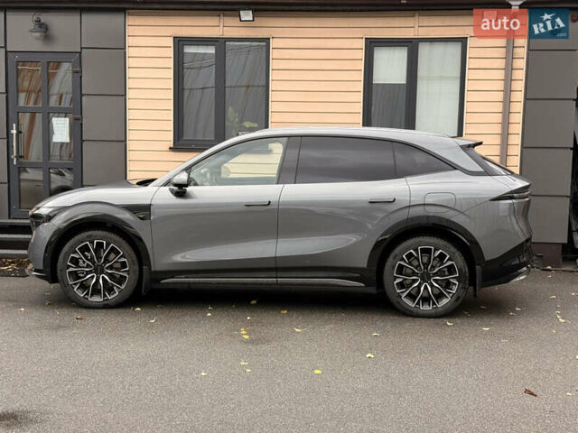 Zeekr 7X 2025 в Киеве на Automoto.ua Серый Zeekr 7X, объемом двигателя 0 л и пробегом 1 тыс. км за 44950 $, фото 24 на Automoto.ua