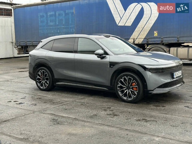 Серый Zeekr 7X, объемом двигателя 0 л и пробегом 2 тыс. км за 46300 $, фото 3 на Automoto.ua