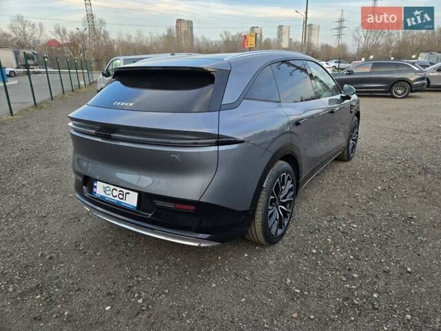 Серый Zeekr 7X, объемом двигателя 0 л и пробегом 1 тыс. км за 40888 $, фото 13 на Automoto.ua