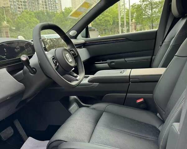 Сірий Zeekr 7X, об'ємом двигуна 0 л та пробігом 1 тис. км за 39999 $, фото 4 на Automoto.ua