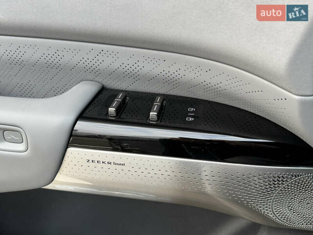 Zeekr 7X 2024 в Одессе на Automoto.ua Синий Zeekr 7X, объемом двигателя 0 л и пробегом 10 тыс. км за 44600 $, фото 12 на Automoto.ua