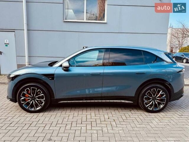Синій Zeekr 7X, об'ємом двигуна 0 л та пробігом 1 тис. км за 43300 $, фото 3 на Automoto.ua