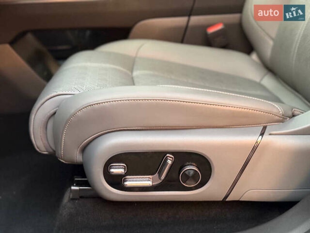 Зеленый Zeekr 7X, объемом двигателя 0 л и пробегом 7 тыс. км за 45999 $, фото 9 на Automoto.ua