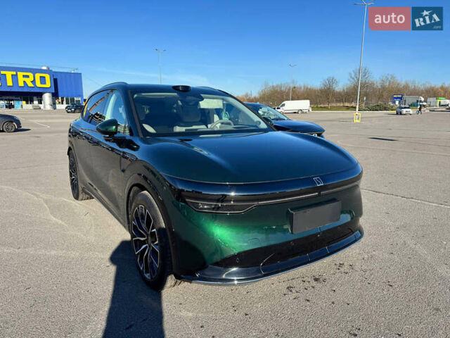 Зеленый Zeekr 7X, объемом двигателя 0 л и пробегом 9 тыс. км за 44999 $, фото 1 на Automoto.ua