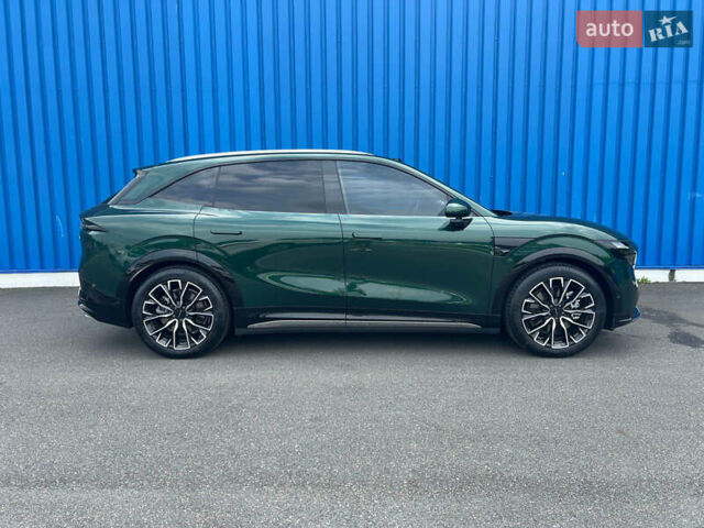 Зеленый Zeekr 7X, объемом двигателя 0 л и пробегом 9 тыс. км за 43999 $, фото 3 на Automoto.ua