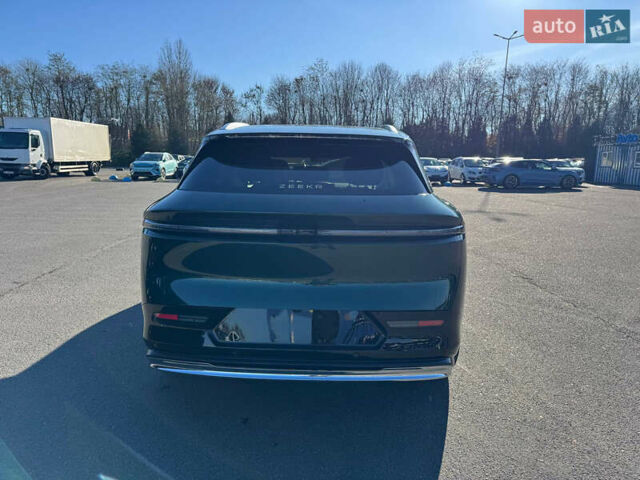 Зеленый Zeekr 7X, объемом двигателя 0 л и пробегом 9 тыс. км за 44999 $, фото 5 на Automoto.ua