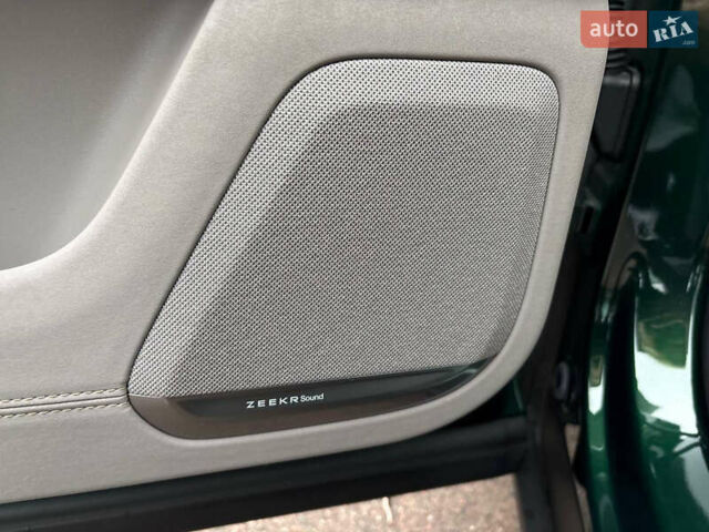 Зеленый Zeekr 7X, объемом двигателя 0 л и пробегом 1 тыс. км за 42500 $, фото 15 на Automoto.ua