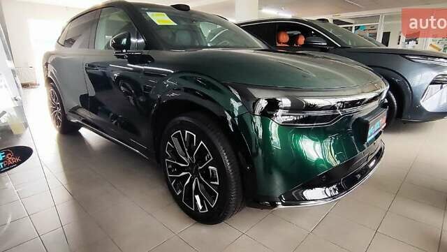 Zeekr 7X 2025 в Киеве на Automoto.ua Зеленый Zeekr 7X, объемом двигателя 0 л и пробегом 1 тыс. км за 49999 $, фото 2 на Automoto.ua