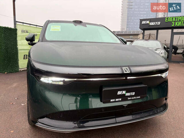 Зеленый Zeekr 7X, объемом двигателя 0 л и пробегом 1 тыс. км за 42500 $, фото 3 на Automoto.ua