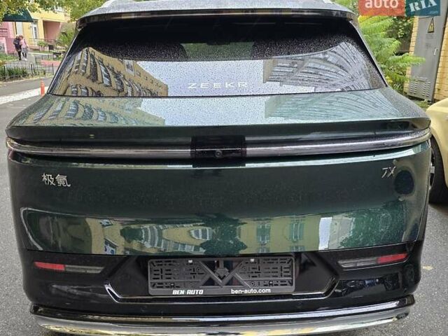 Zeekr 7X 2025 в Киеве на Automoto.ua Зеленый Zeekr 7X, объемом двигателя 0 л и пробегом 1 тыс. км за 45500 $, фото 2 на Automoto.ua