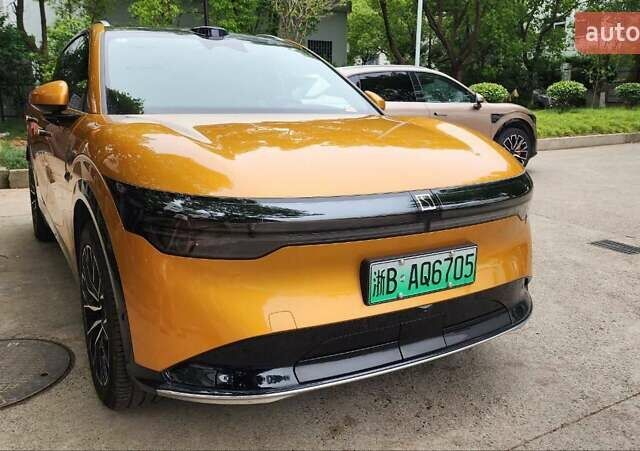 Оранжевый Zeekr 7X, объемом двигателя 0 л и пробегом 5 тыс. км за 33800 $, фото 1 на Automoto.ua
