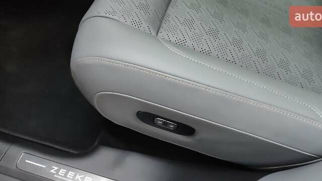 Оранжевый Zeekr 7X, объемом двигателя 0 л и пробегом 6 тыс. км за 38999 $, фото 40 на Automoto.ua