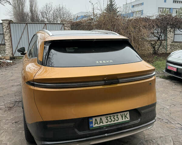 Оранжевый Zeekr 7X, объемом двигателя 0 л и пробегом 15 тыс. км за 50000 $, фото 4 на Automoto.ua