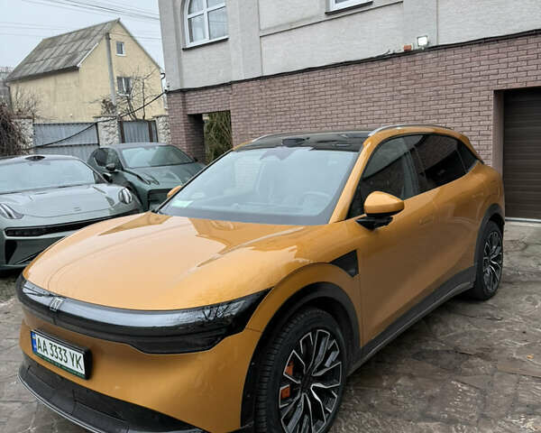 Оранжевый Zeekr 7X, объемом двигателя 0 л и пробегом 15 тыс. км за 50000 $, фото 2 на Automoto.ua