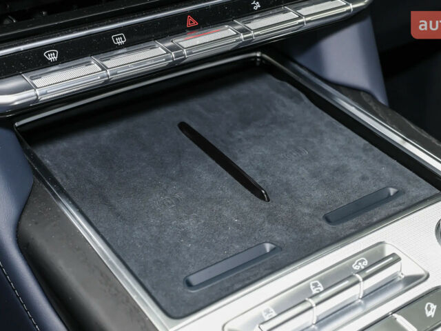 Zeekr 9X, об'ємом двигуна 1.97 л та пробігом 0 тис. км за 99300 $, фото 22 на Automoto.ua