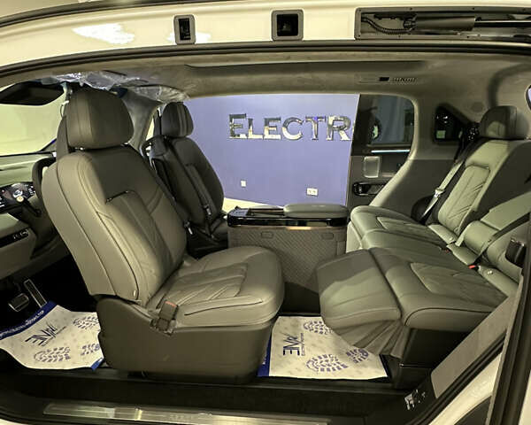 Белый Zeekr Mix, объемом двигателя 0 л и пробегом 1 тыс. км за 44999 $, фото 55 на Automoto.ua