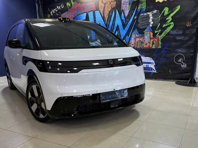 Белый Zeekr Mix, объемом двигателя 0 л и пробегом 1 тыс. км за 44999 $, фото 5 на Automoto.ua