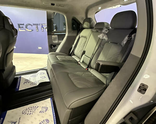 Белый Zeekr Mix, объемом двигателя 0 л и пробегом 1 тыс. км за 44999 $, фото 28 на Automoto.ua