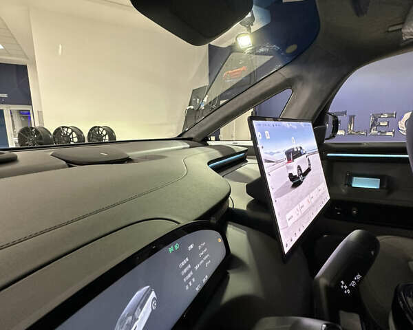 Белый Zeekr Mix, объемом двигателя 0 л и пробегом 1 тыс. км за 44999 $, фото 63 на Automoto.ua