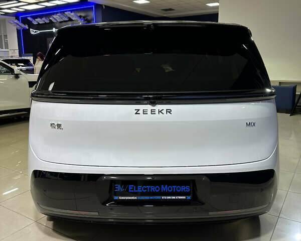Белый Zeekr Mix, объемом двигателя 0 л и пробегом 1 тыс. км за 44999 $, фото 17 на Automoto.ua