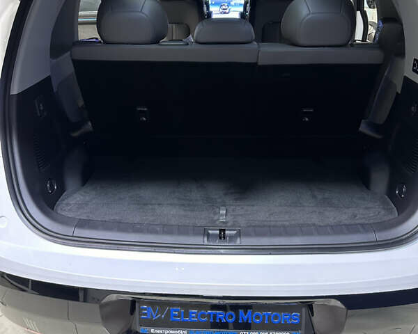 Белый Zeekr Mix, объемом двигателя 0 л и пробегом 1 тыс. км за 44999 $, фото 32 на Automoto.ua