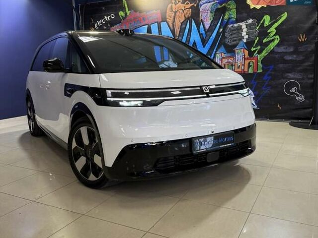 Белый Zeekr Mix, объемом двигателя 0 л и пробегом 1 тыс. км за 44999 $, фото 3 на Automoto.ua