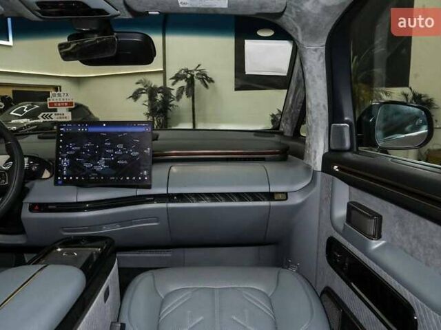 Белый Zeekr Mix, объемом двигателя 0 л и пробегом 1 тыс. км за 45777 $, фото 24 на Automoto.ua