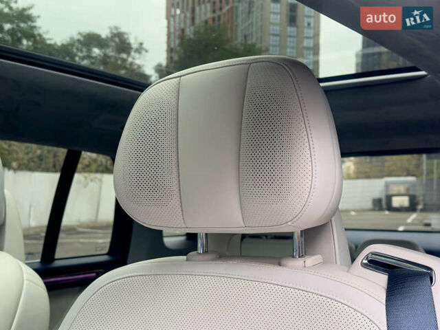 Білий Zeekr Mix, об'ємом двигуна 0 л та пробігом 4 тис. км за 46850 $, фото 17 на Automoto.ua